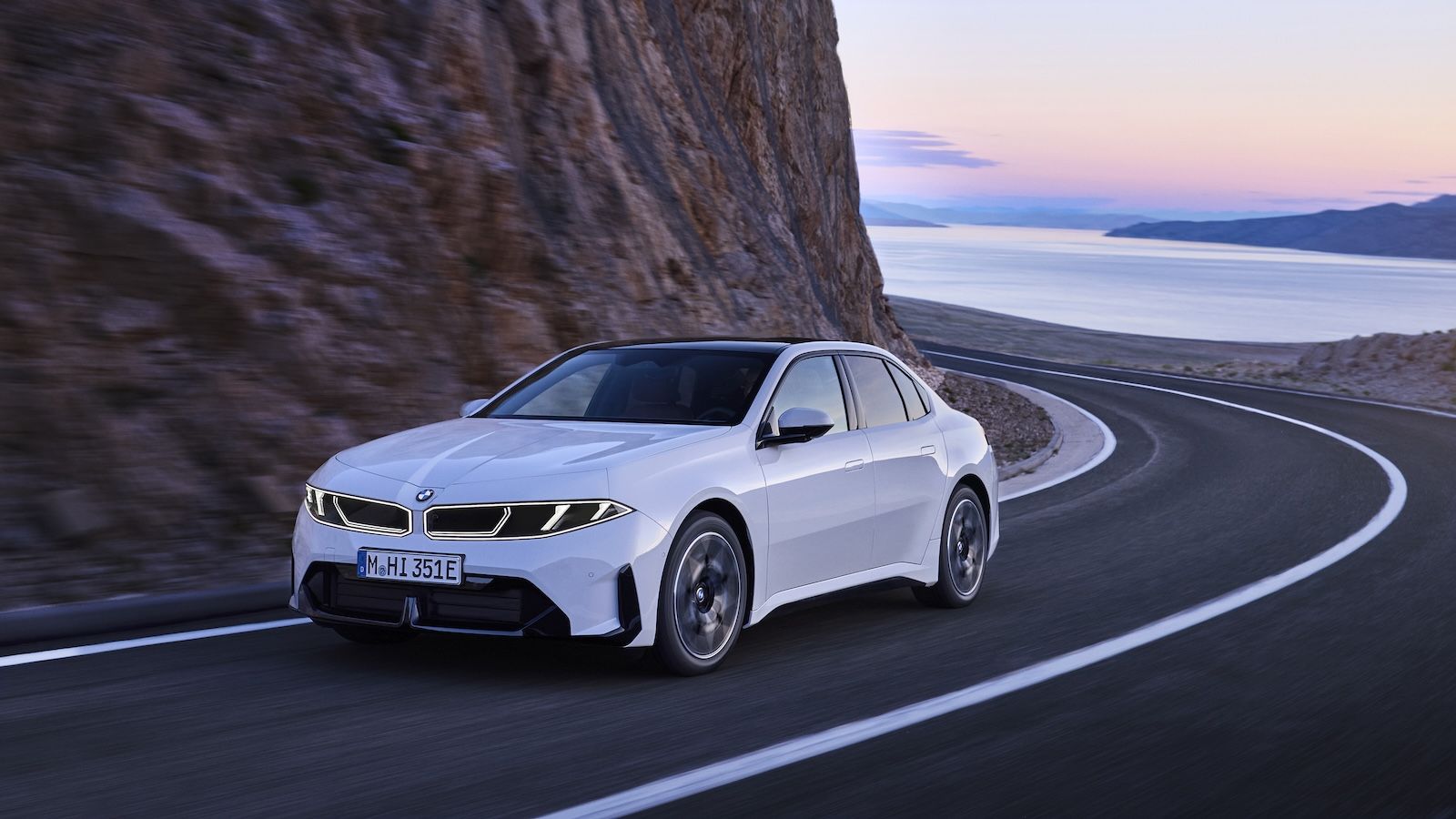 Νέα BMW Σειρά 3: Υβριδική ή ηλεκτρική με έως 912 χλμ. αυτονομία